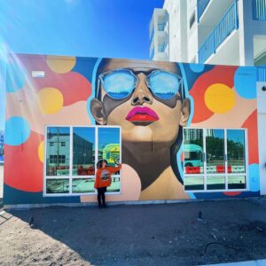 Melanie Posner Instagram - I had a client tell me I don’t post enough of my artwork, so this is me making him proud 💁🏻‍♀️ 
Here are some progress, scale, and detail pictures of my massive project I had the pleasure of creating for @staymint ❤️
.
.
.
.
.
.
#stpetemurals #womenwhopaint #muralartist #muralart #hotelart #stpeteartist #femalepainter
