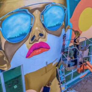 Melanie Posner Instagram - I had a client tell me I don’t post enough of my artwork, so this is me making him proud 💁🏻‍♀️ 
Here are some progress, scale, and detail pictures of my massive project I had the pleasure of creating for @staymint ❤️
.
.
.
.
.
.
#stpetemurals #womenwhopaint #muralartist #muralart #hotelart #stpeteartist #femalepainter