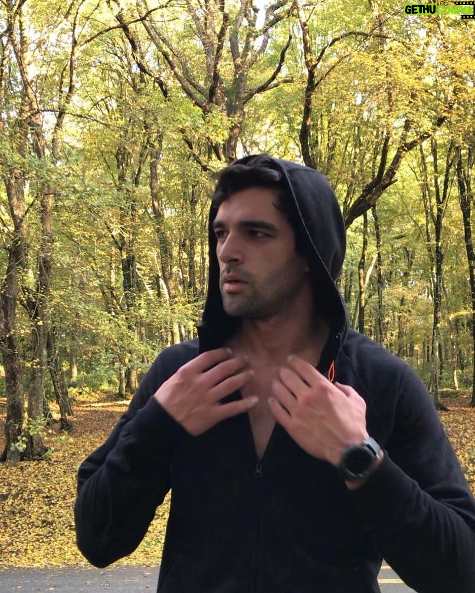 Melih Özkaya - 9.6K Likes -