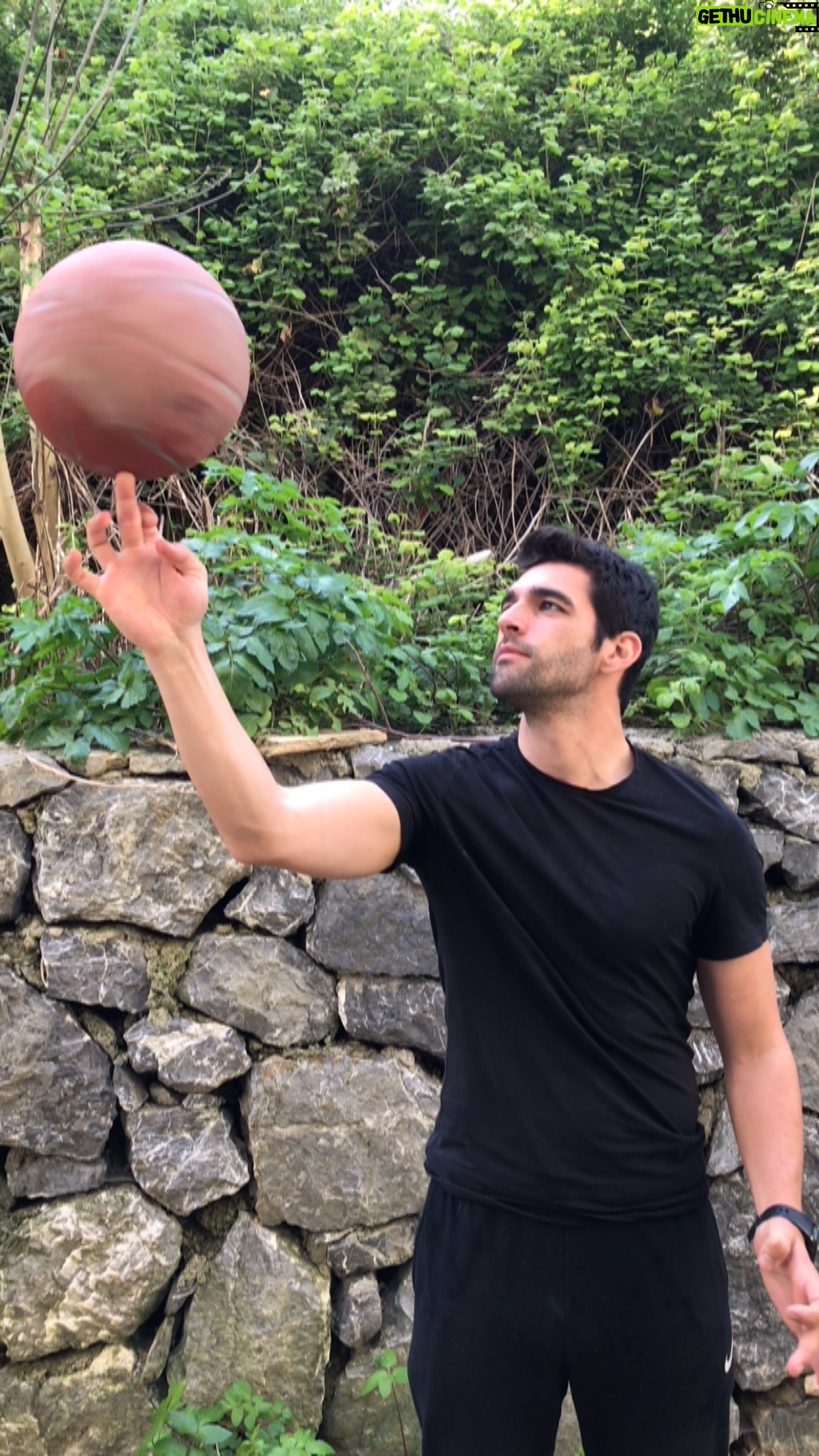 Melih Özkaya - 26.6K Likes - #reels #basketball #instagramreels