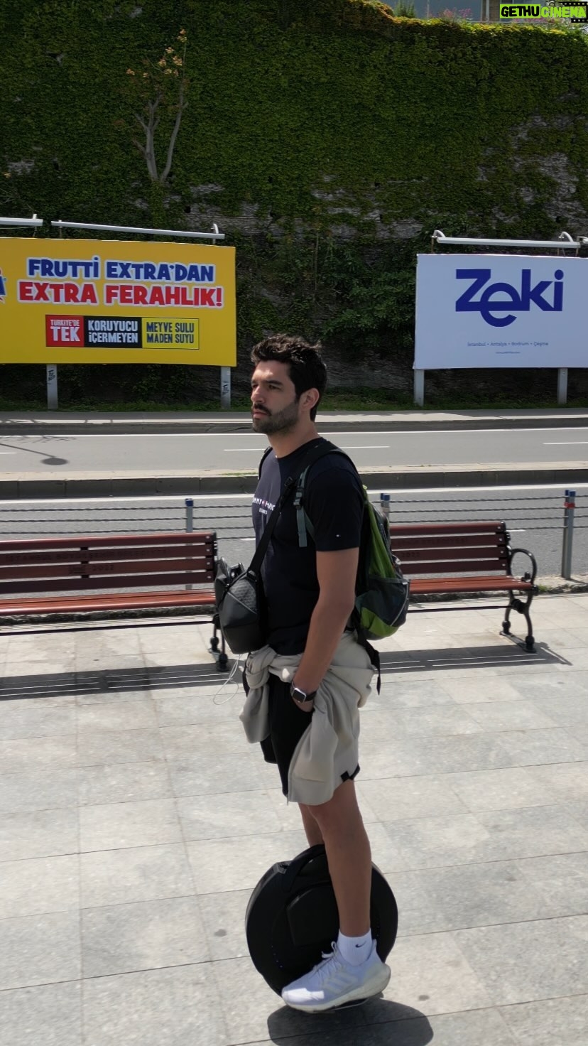 Melih Özkaya - 11.3K Likes - Just chilin🤙