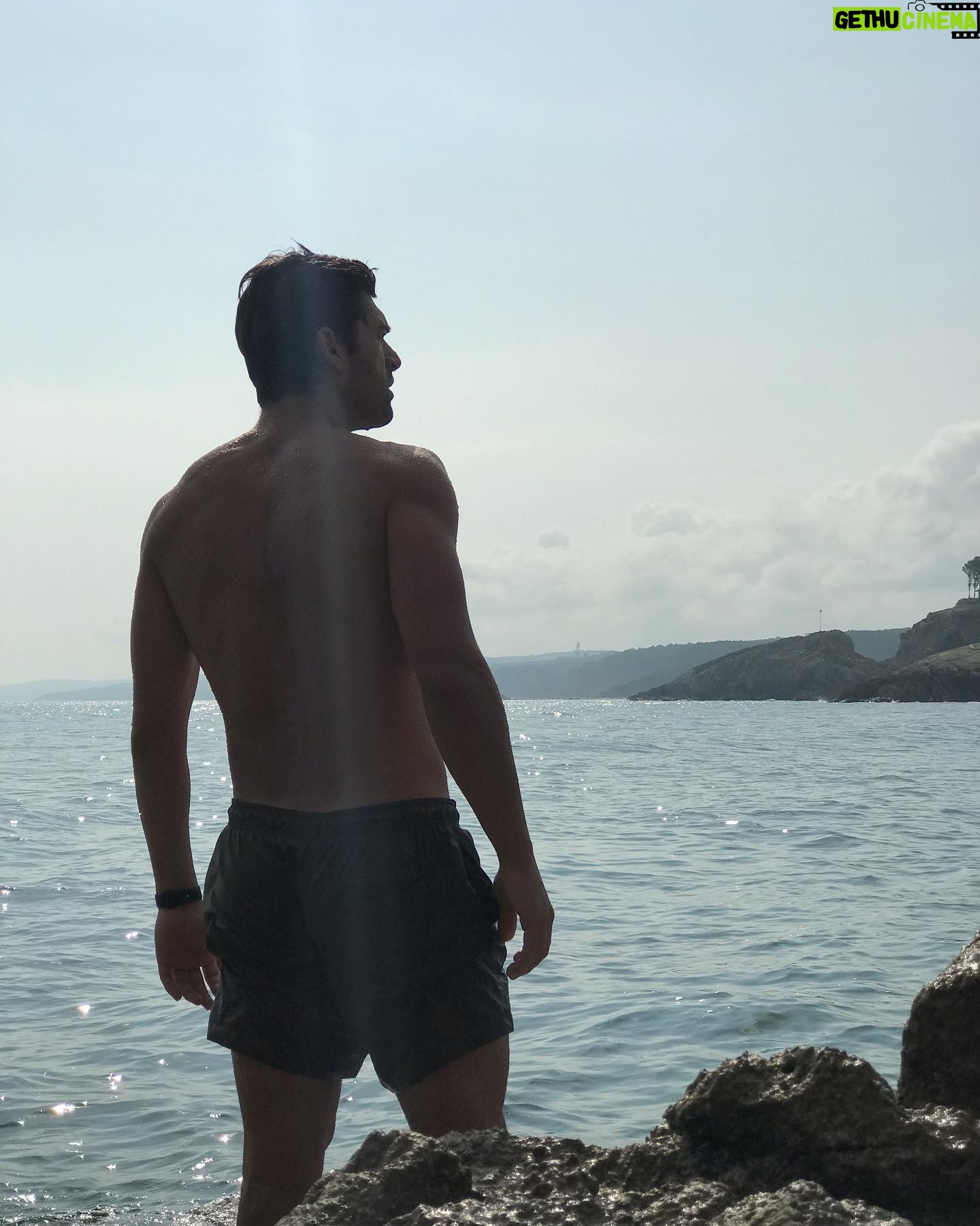 Melih Özkaya - 7.9K Likes - Morning☀️