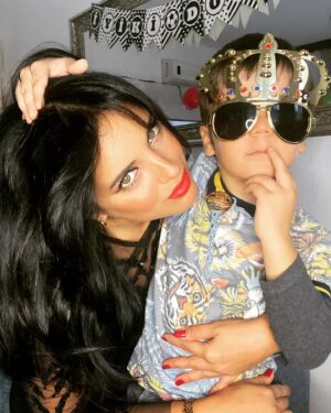 Melike Emiroğlu Instagram - ❤️ aşk’ımın nuru iyi ki doğdun iyi ki bizimsin güzel kalpli merhametli yavrum seni çok seviyoruz #birthdayboy Allahim tum cocuklarimizi bagislasin saglik sihatle guzel gunlerini gormeyi nasip etsin❤️ #4yearsold