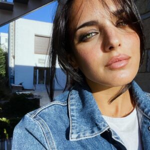 Melike Emiroğlu Instagram - 🩵