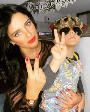 Melike Emiroğlu Instagram - ❤️ aşk’ımın nuru iyi ki doğdun iyi ki bizimsin güzel kalpli merhametli yavrum seni çok seviyoruz #birthdayboy Allahim tum cocuklarimizi bagislasin saglik sihatle guzel gunlerini gormeyi nasip etsin❤️ #4yearsold