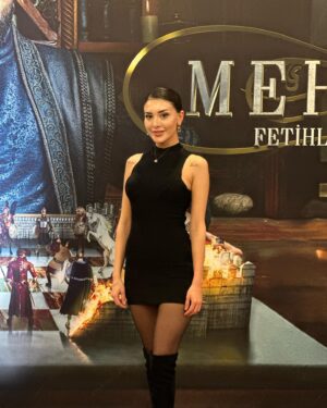 Melisa Seda Instagram - Gala 🎬🌟 
#melisaseda #mehmedfetihlersultanı #trt #tabii #keşfet #instagram #yenidizi #gala