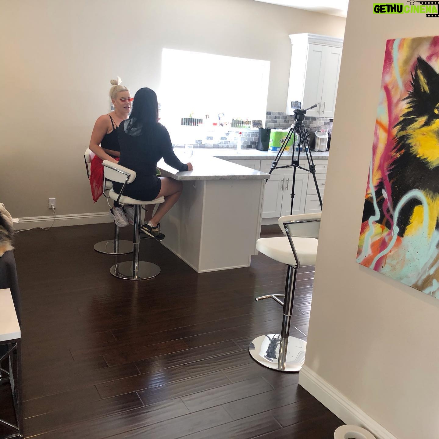 Melissa Anderson - 795 Likes - Just spent the morning chatting with my bestie @thetayavalkyrie Head over to her Patreon to check it out! https://www.patreon.com/TayaValkyrie