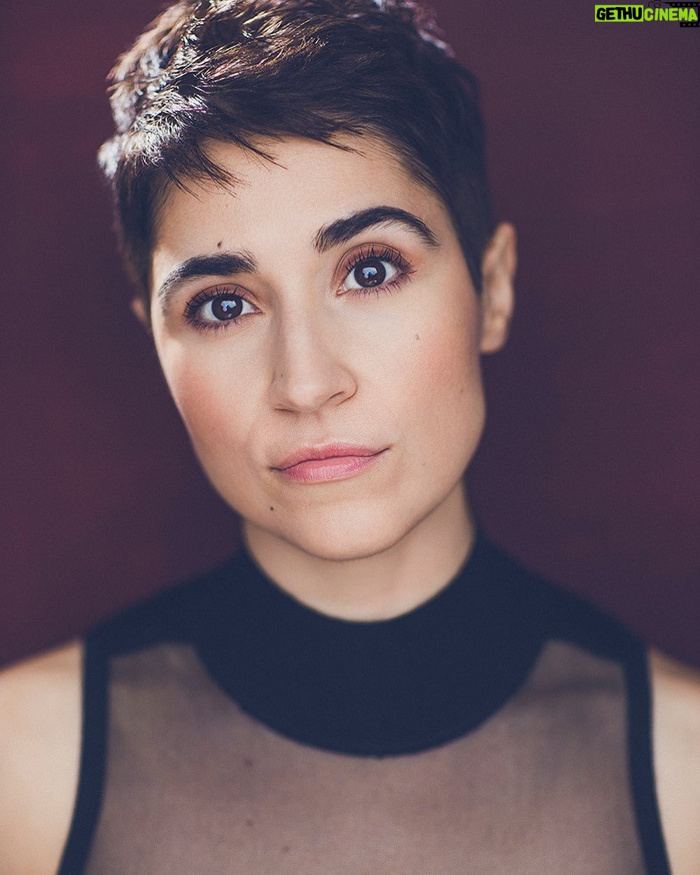 Melissa Navia - 6K Likes - Cooler than an AI rendering.
Photographer: @davidnoles // DavidNoles.com
Makeup: @amandathesenbeauty
Hair: @coreytuttlehair