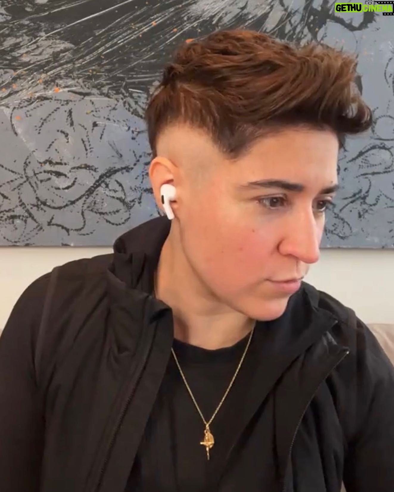 Melissa Navia - 2.2K Likes - live chat and chill