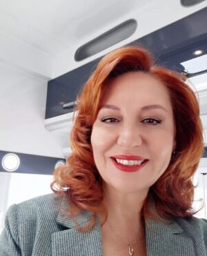 Meltem Baytok Instagram - 💗#aldatmakdizi @aldatmakdizi @atvturkiye @timsandb