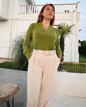 Meltem Baytok Instagram - Bu akşam görüşmek üzere 💚 @aldatmakdizi @timsandb @atvturkiye #aldatmak