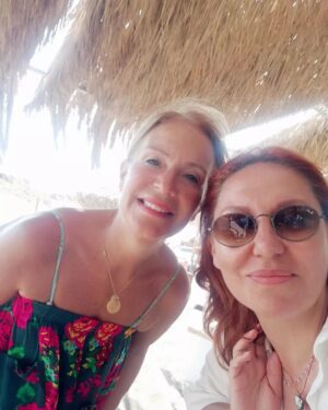 Meltem Baytok Instagram - Deniz, güneş ve Zerrinn💛
