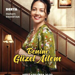 Meltem Pamirtan Instagram - Benim güzel ailem 🧿
kamera önünde arkasinda emektar arkadaşlarimla ,inançla, sevgiyle , coşkuyla cıktıgimiz bu yolda ilk meyvelerini bu aksam toplamaya hazır.
Bu aksamdan itibaren sizlerin de sevgi ve sefkati ile büyümeye devam edecek.iyi seyirler.
@benimguzelailemtrt
@trt1 @fabrika_yapim
@onerarslanel
#sadullahcelen @yyadel@baykut @velhancantay