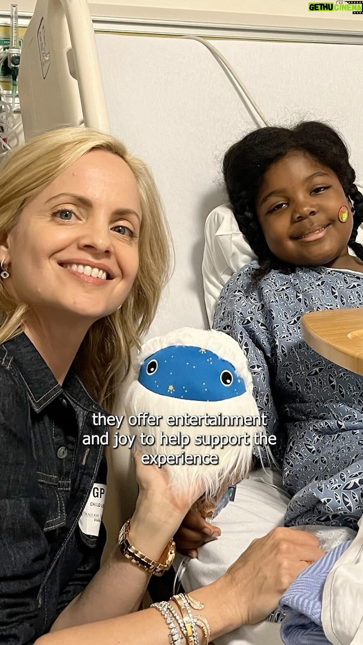 Mena Suvari - 344 Likes - Imagine being a sick child in a hospital, feeling anxious or lonely. Starlight programs bring comfort and therapeutic distraction right to their hospital beds. In collaboration with longtime Starlight supporter @menasuvari, pediatric patients at @millerchildrens received Starlight Toy Deliveries and Patient Activity Kits (PAKs) to help alleviate some of the stress of hospitalization.
Learn more about the healing power of Starlight programs at starlight.org or the link in our bio🌟 #DeliveringHappiness
#StarlightChildrensFoundation #MenaSuvari #HappyKidsHealFaster #play #donate #SupportHospitalizedKids