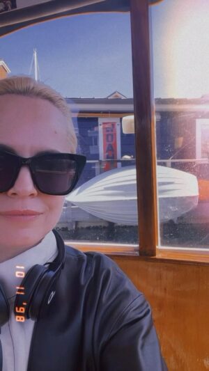Mena Suvari Instagram - Got into a little trouble yesterday…⚓️🏴‍☠️✨ #LoveMeAWaterTaxi 👌🏼 #CutestEver