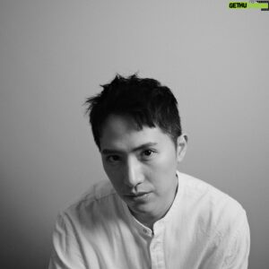 Meng-Lin Yang Instagram - 遇到攝影師 得到了好照片

@yen423j
