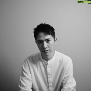 Meng-Lin Yang Instagram - 遇到攝影師 得到了好照片

@yen423j