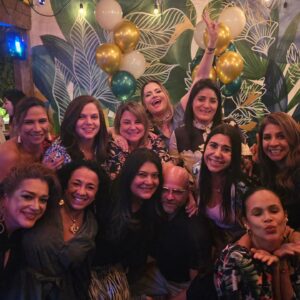 Mercedes Molto Instagram - Parte 1 ...Gracias ... Gracias ...Gracias por esta noche inolvidable... me siento bendecida de tener tantos corazones ♥️ a mi alrededor y sentirme tan amada ... algo bueno seguro estaré haciendo... un te quiero 💖  a cada uno de ustedes q hicieron una celebración maravillosa  de mi día especial !!!Los quiero con todo mi corazón ❤️