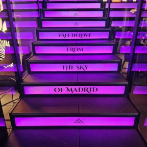Mercedes Molto Instagram - 360 Sky bar Madrid 🇪🇸 Riu Plaza España