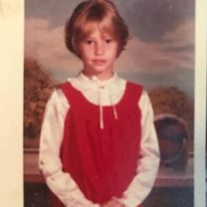 Meredith Monroe Instagram - #fbf to my #dorothyhamill #haircut I totally #rocked it on #school picture day! 🎯