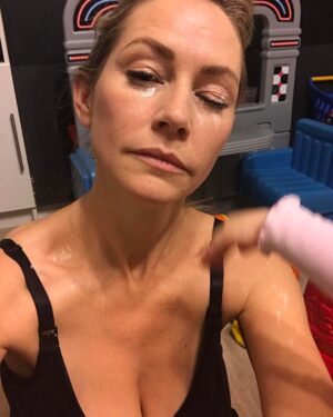 Meredith Monroe Instagram - And you shall be the #softest #mommy in all the #land. #goodtimes with #kids & #lotion #ido #iholdit #morelotion #justgettingstarted #itseverywhere  #lovethem #lovemylife #funtimes #thanks @babyganics for our #fav #family #lotion 😘