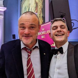 Merlin Griffiths Instagram - The one and only Chesney Haw..., sorry, @thealmurray Al Murray! 
@macmillancancer #cancerawareness 
- click to donate 🙏 -