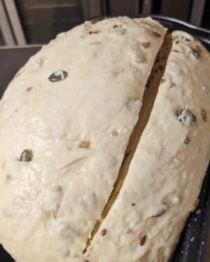 Merlin Griffiths Instagram - The weekly #bake . Loving this simple #bread recipe. Especially with an @electroluxprouk stand mixer and Blue Seal combi oven. 
So much better than supermarket bread!
Flour/Milk/Butter/Yeast/Sugar/Salt/Seeds/25m@188C done. 👍