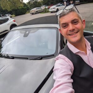 Merlin Griffiths Instagram - An unexpected treat from my client today, luxury travel indeed! They're suprisingly small inside believe it or not. 
#rollsroyce #bartender #cocktails