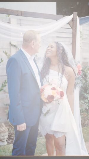 Merrin Dungey Instagram - My favorite person in the whole world was born today. ❤️🥳
Happy birthday @thekevinryder #ryderdie #mevdogg