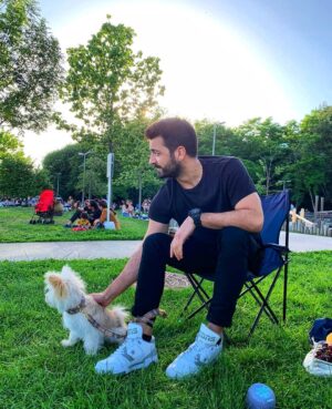 Mert Altınışık Instagram - 'İki sohbet aralı bizim mesafemiz' - S. Ortaç