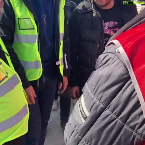 Mert Fırat - 15.7K Likes - Hatay’da Yaşam Merkezimiz imeceyle kuruluyor… Emeği geçen tüm gönüllü kurum ve kişilere teşekkür ediyoruz.
@atisvakfi @nefvakfi @ihtiyacharitasiofficial @togvakfi @corbadatznolsun @lokmanhekimsv @temelihtiyacdernegi @afetplatformu @nirengidernegi @whrutomer @hataybsb @antakyatso @adanaticodasi @gaziantepto @kmtso.tr @adiyamantso @afadbaskanlik @kizilay