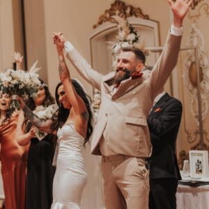Michael Chiesa Instagram - Two years ago I woke up with a nasty hangover, a huge smile on my face and my grandpa’s wedding ring on my finger. May 14th, 2022 was the greatest day of my life and nothing will ever top it.

Cheers to two years and life to go @kelsiijo.

#TheChiesas #RoadDoggsForLife