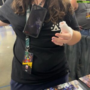 Michael Copon Instagram - Storm breaker in the House!!! Plus More amazing fans today! <—-swipe left. Especially lisa video 7-8 I think.  She rocked a cheer in honor of my Bring it on role! Appreciate meeting everyone today! It’s still going and we have tomorrow still as our last day here @indypopcon