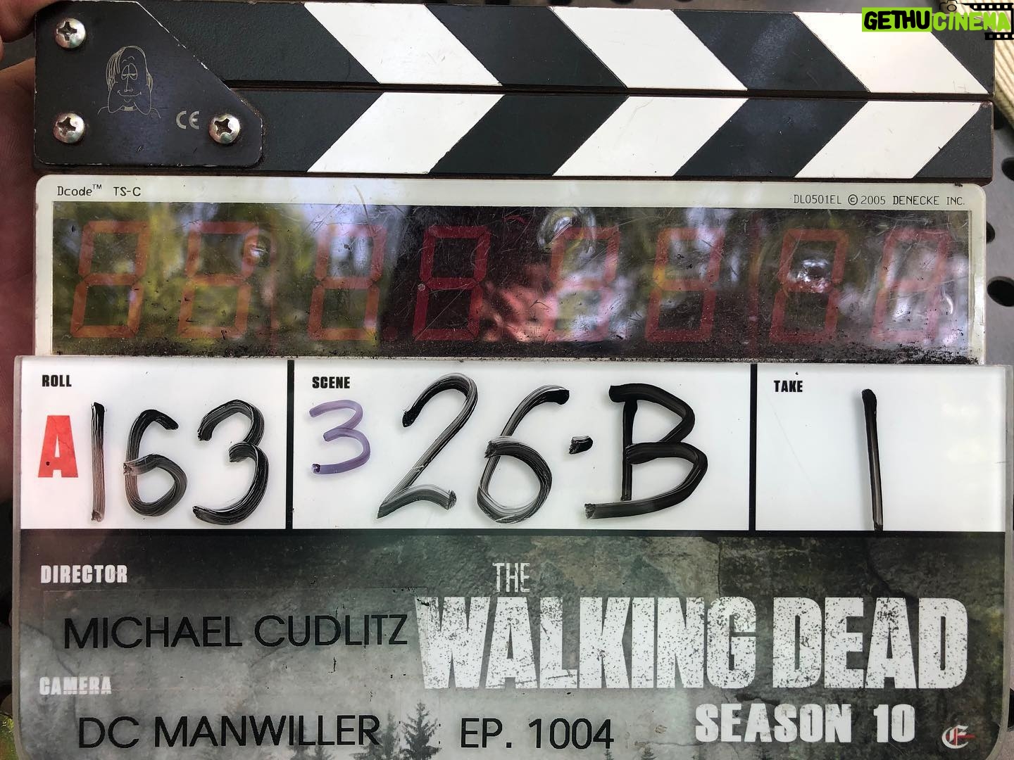 Michael Cudlitz - 27.9K Likes - That my friends is an episode wrap. What a ride. I think you’re gonna love it. 👊👊 #amc #twd ........ thanks again, to the producers and AMC for putting such trust in me..... now I sleep. 🎯