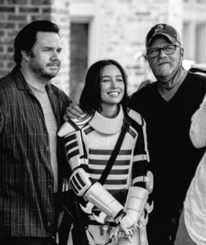 Michael Cudlitz Instagram - Love these Two. Directed tonight’s episode. Very very proud of this cast and crew. 👊👊thank you for the Opportunity @amcthewalkingdead @angelakkang @christianserratos #joshmcdermitt (photo edit credit @ZBTWDSPN)