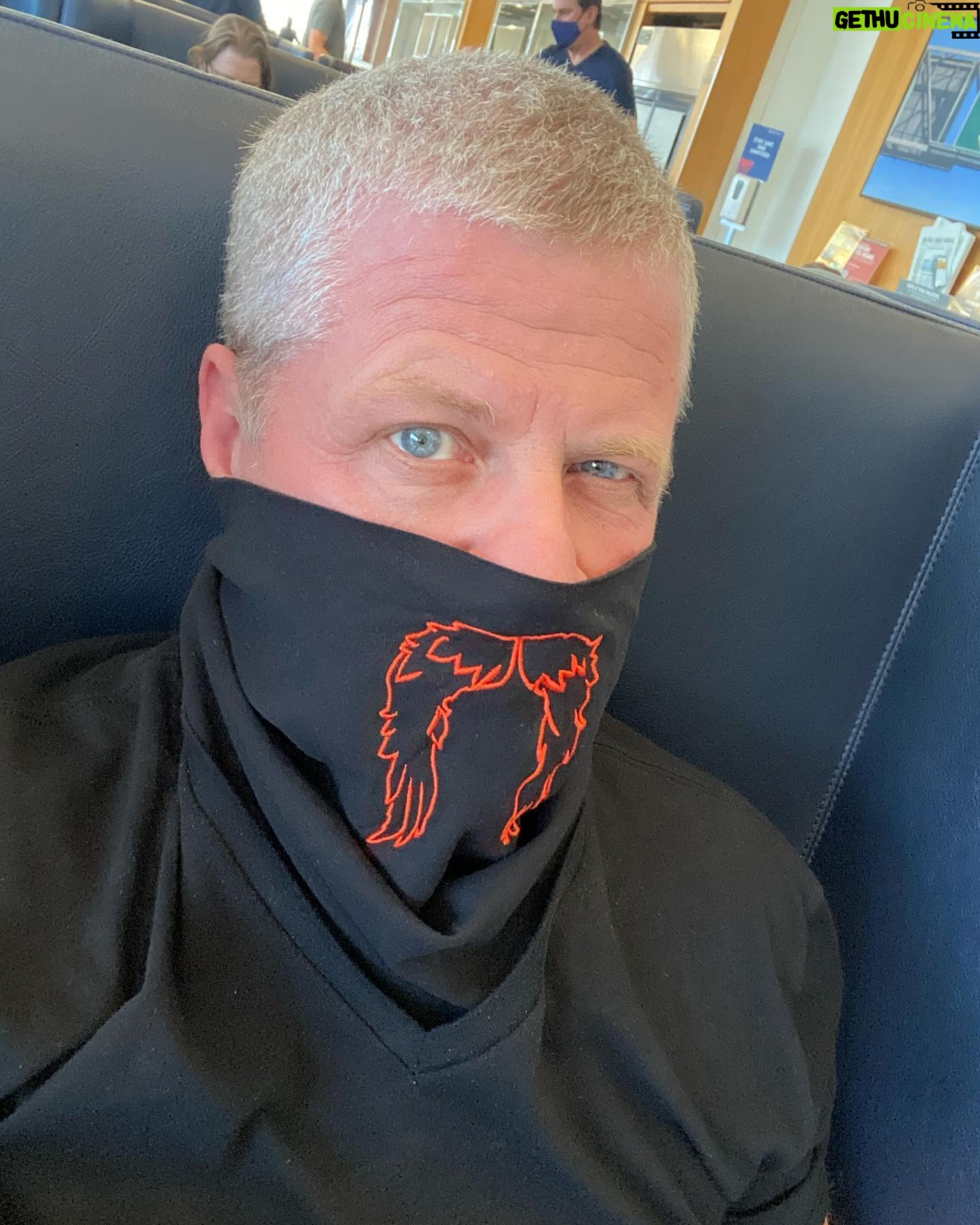 Michael Cudlitz - 30.9K Likes - #pensacon2021 ......... let’s do this. 👊👊 @pensacolapensacon see y’all this weekend. #StaySafe