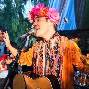 Michael J. Willett Instagram - The times I’ve played at @theskipperroom I’ve felt like I was living my best life. This was no exception. So grateful. Happy #earthday ✌️😘✌️