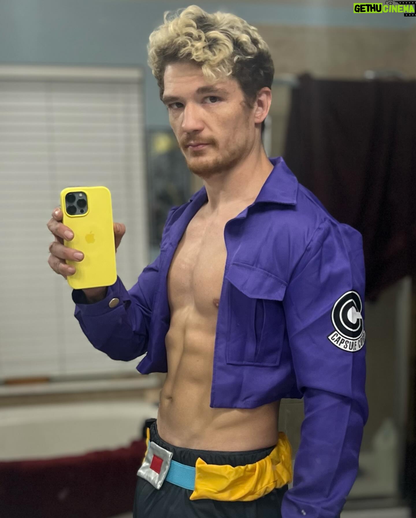 Michael Jones - 19.7K Likes - Don’t meet your heroes. Become them.