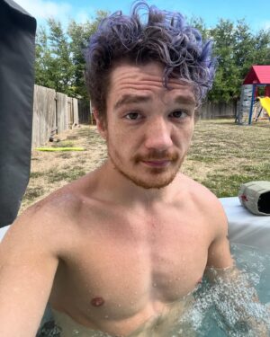 Michael Jones Instagram - The temperature has finally gotten cooler which means it’s officially Hot Tub Season TM! A lil’ treat for my body before I destroy it later on @tonal.