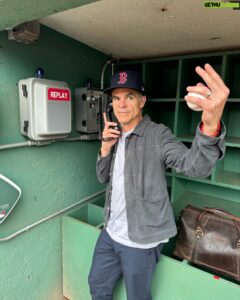 Michael Kelly Most Liked Photos and Posts