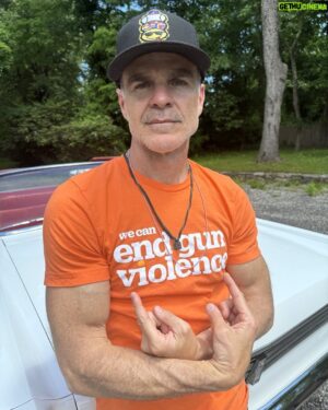 Michael Kelly Instagram - Join me this National Gun Violence Awareness Day in calling attention to the gun violence crisis that claims more than 110 lives and wounds more than 200 others daily. #WearOrange and share your pic on social media with the #WearOrange hashtag! wearorange.org