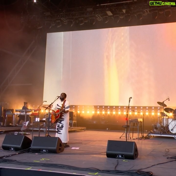 Michael Kiwanuka - 11.4K Likes - Glastonbury, 2024.
📸 @jodie_canwell