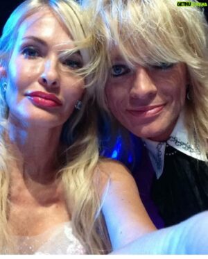 Michael Monroe Instagram - The Happiest day 21- years ago when I got you as my Wife Johanna. ❤️❤️❤️❤️ 
I will always love you. ❤️❤️❤️ 
Onnellisin päivä elämässäni kun sain sinut vaimokseni rakas Johanna. ❤️❤️❤️❤️❤️❤️❤️
Happy Anniversary❤️❤️❤️❤️❤️❤️