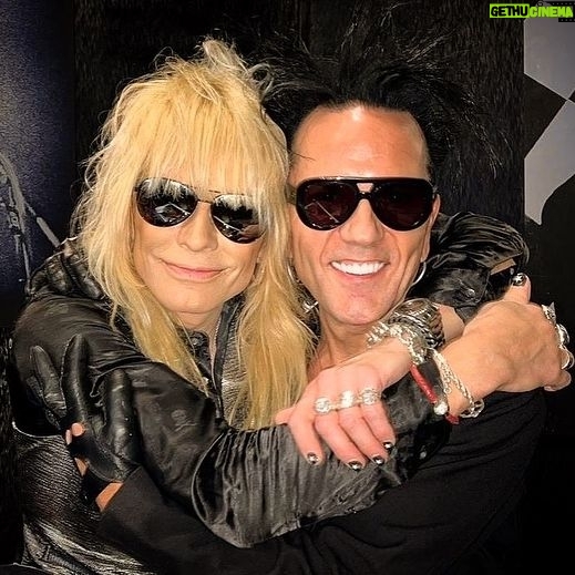 Michael Monroe - 4.2K Likes - HBD MY DEAR FRIEND @michaelmonroeofficial 💥Wishing you the best of health, lots of love and happiness! BIG LOVE❤️🔥
#michaelmonroe