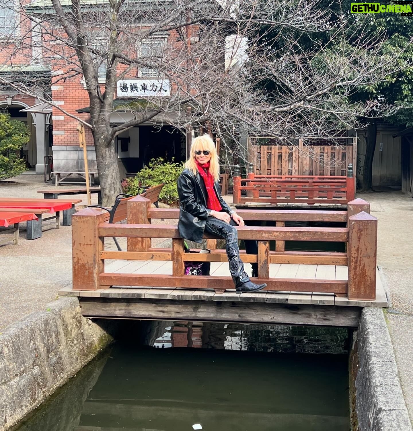 Michael Monroe - 3.5K Likes -