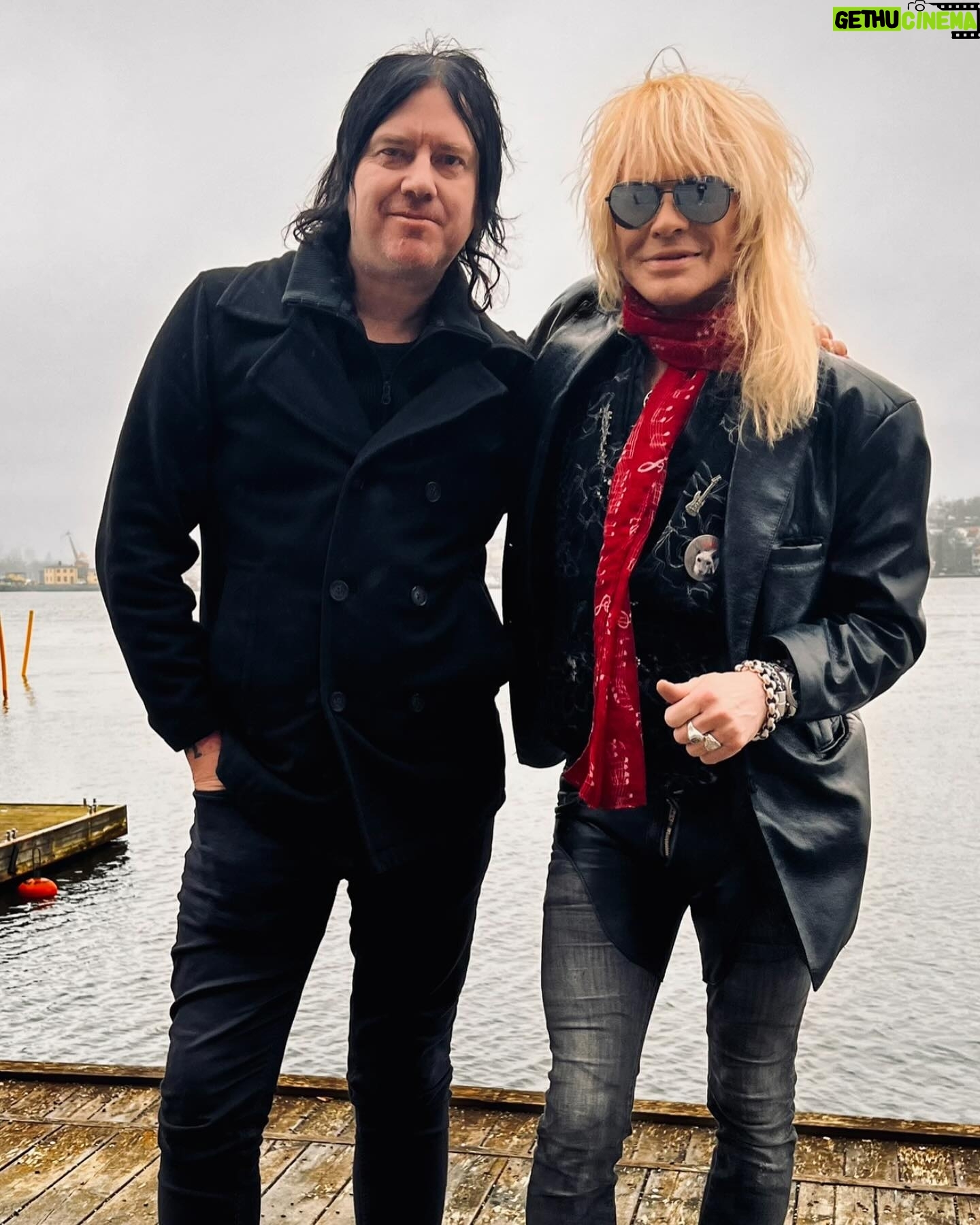 Michael Monroe - 2.5K Likes - Happy birthday @richloyalty 🌟🌟🌟🌟🌟