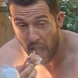 Michael Parr Instagram - 2022. Highs, lows, blows, judo throws. Love, hate, tears and beers. Cocktails, epic fails, some sorrow some "ill see you tomorrow". We've lost family, we've gained friends...who knows where it'll end.