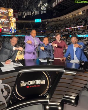 Michael Wilbon Instagram - #Fistbumps4ALS 👊🏾 @slangsonsports