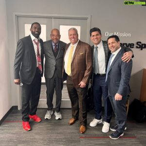 Michael Wilbon Instagram - They’re all basketball fanatics; you know that right? Bet each averaged 25 a game in high school!