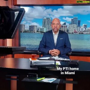 Michael Wilbon Instagram - The Commish, the DJ, Chris Tucker, Le Batard, Windhorst, and the Boys! Just a Baller Week at the Finals in Miami!!!

Now back to Denver with the NBA Countdown crew for Game 5…

📷 for pic 4: Allen Kee/@espn_images